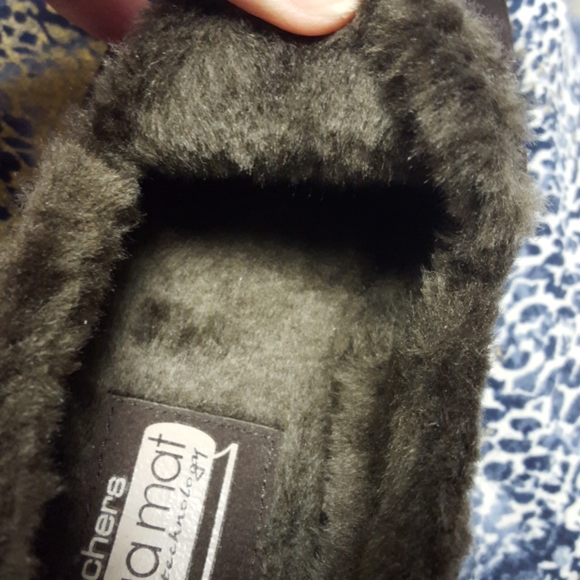 Women's Skechers brown fuzzy gen5 shoes sz 5 - Picture 10 of 10